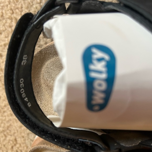 Wolky -Women's Sunstone leather Sandals in black - Picture 11 of 16